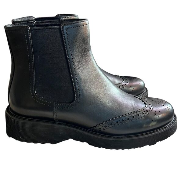 NWT Prada Size 8 Black Leather Chelsea Wingtip Chunky Boots EU 38.5 - Picture 7 of 7